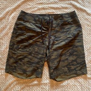 LuluLemon Board shorts